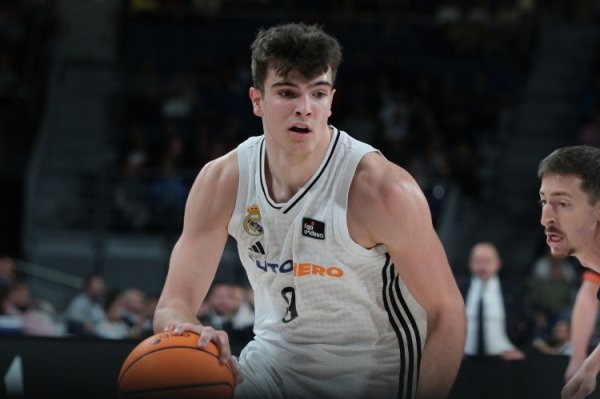 Chàng trai trẻ có tương lai! H