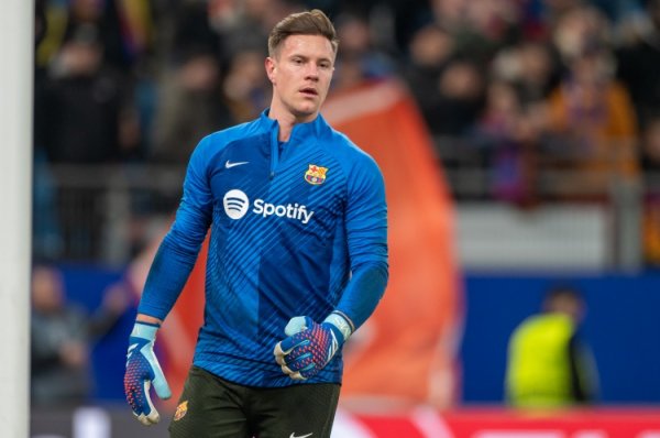 Bild: Ter Stegen có thể trở lạ